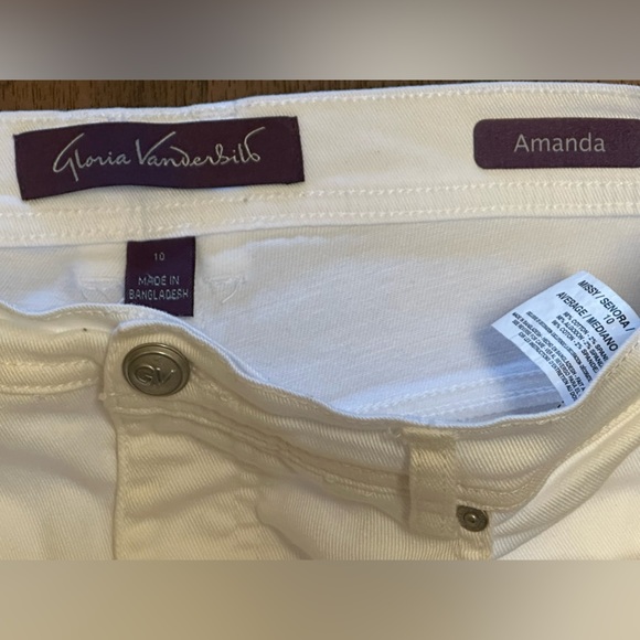 Gloria Vanderbilt White Straight Leg Jeans - Picture 8 of 11